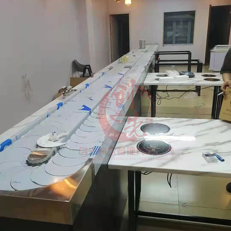 青島膠南市珠海街道王戈莊第一居委會8.4米單邊加卡座安裝完成